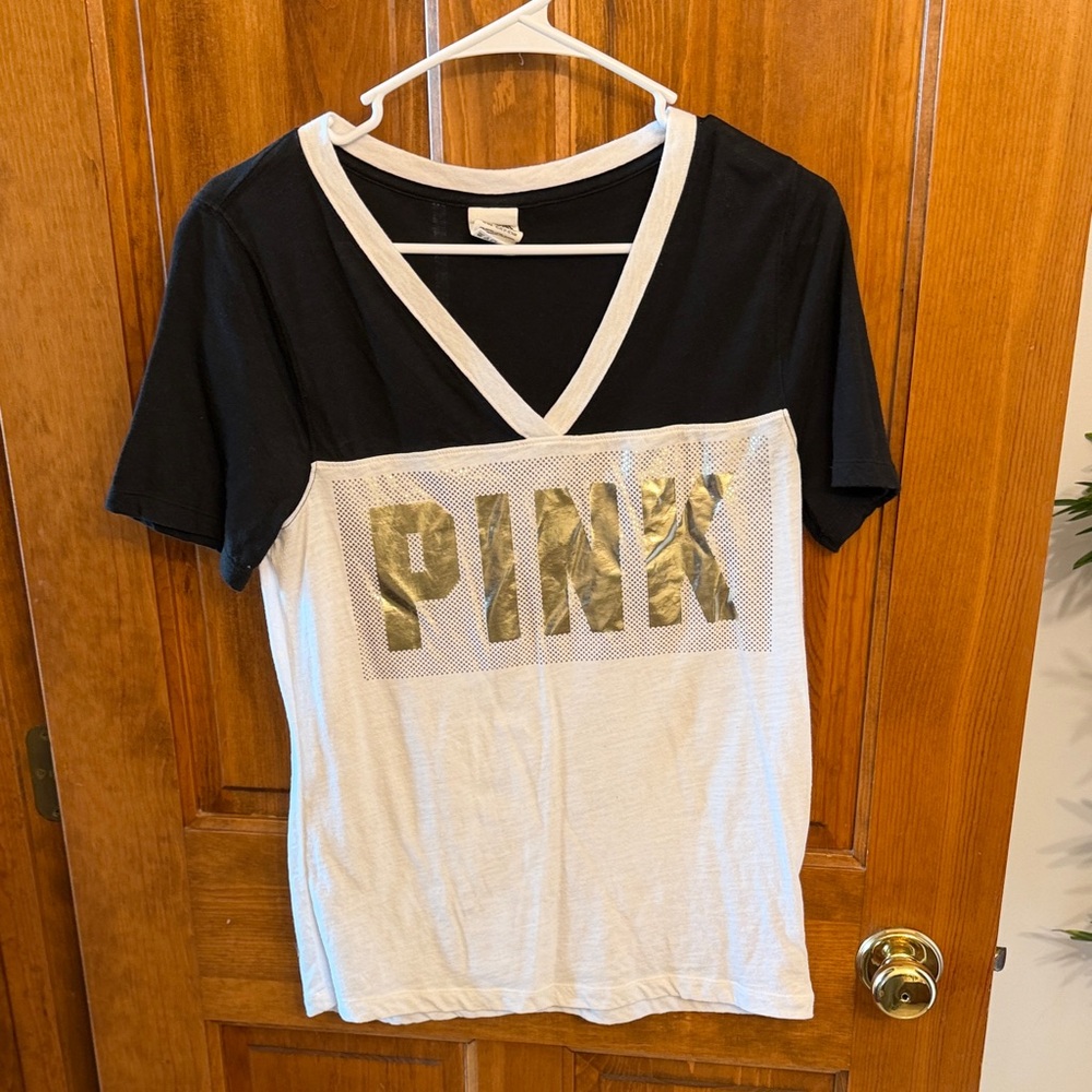 PINK Victoria's Secret Black and White Tee